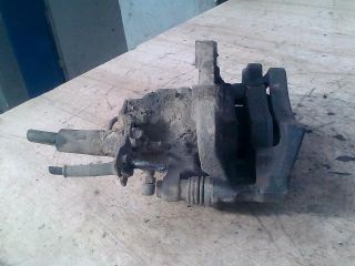 bontott AUDI A4 B5 Jobb első Féknyereg Munkahengerrel