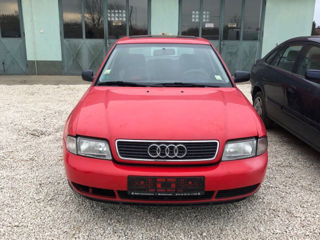 bontott AUDI A4 B5 Jobb első Gólyaláb (Lengécsillapító, Rugó)