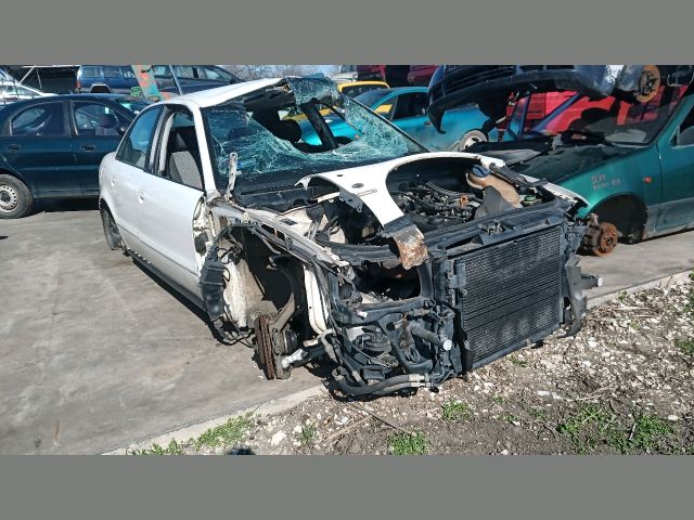 bontott AUDI A4 B5 Jobb hátsó Féknyereg Munkahengerrel