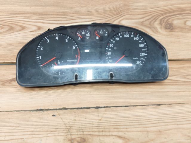 bontott AUDI A4 B5 Kilométeróra