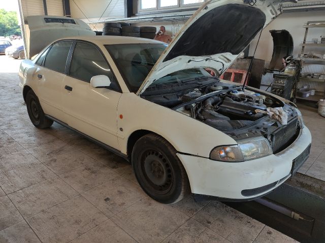 bontott AUDI A4 B5 Klímahűtő Ventilátor