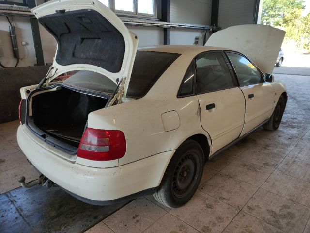 bontott AUDI A4 B5 Klímahűtő Ventilátor