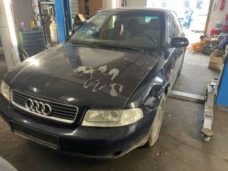 bontott AUDI A4 B5 Klímakompresszor