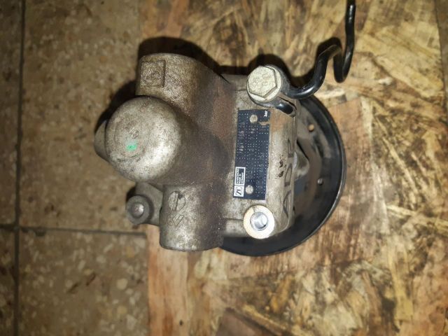 bontott AUDI A4 B5 Kormányszervó Motor (Hidraulikus)