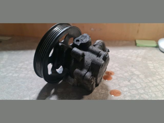 bontott AUDI A4 B5 Kormányszervó Motor (Hidraulikus)