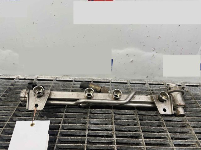 bontott AUDI A4 B5 Közösnyomócső