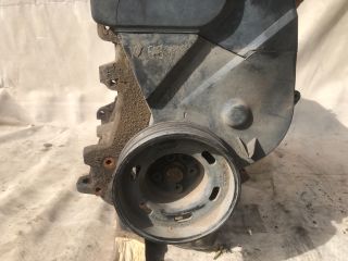 bontott AUDI A4 B5 Motor (Fűzött blokk hengerfejjel)