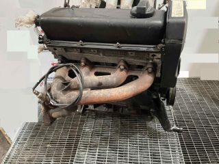 bontott AUDI A4 B5 Motor (Fűzött blokk hengerfejjel)