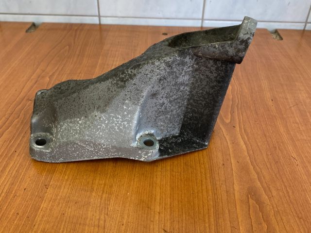 bontott AUDI A4 B5 Motor Tartó Bak (Fém)