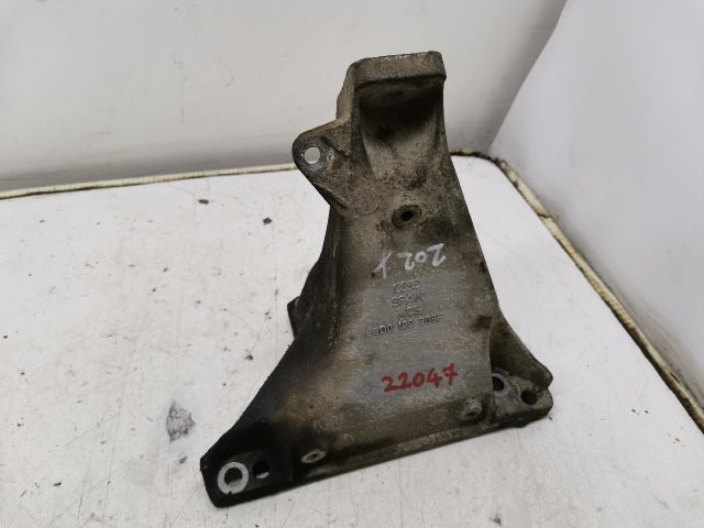 bontott AUDI A4 B5 Motor Tartó Bak Jobb