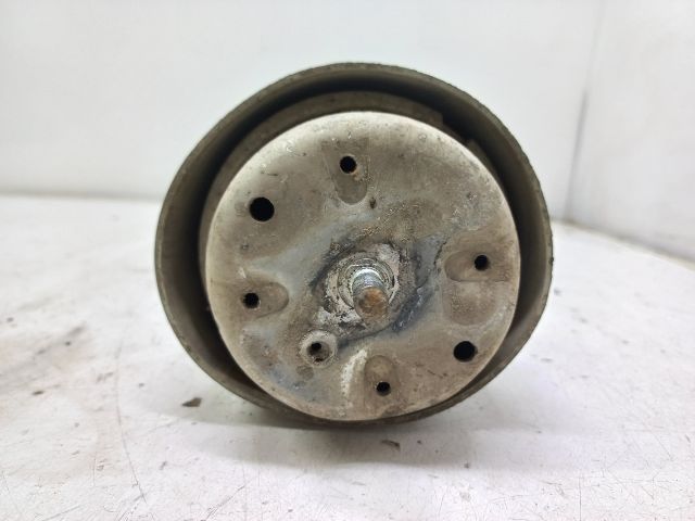 bontott AUDI A4 B5 Motor Tartó Bak Jobb