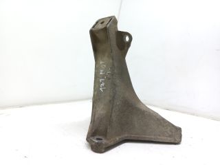 bontott AUDI A4 B5 Motor Tartó Bak Jobb