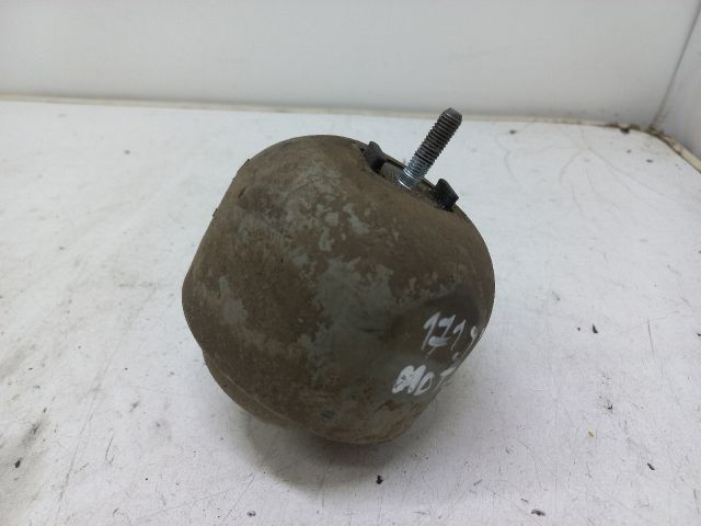 bontott AUDI A4 B5 Motor Tartó Bak Jobb