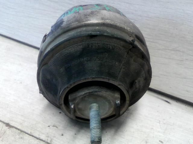bontott AUDI A4 B5 Motor Tartó Bak (Pozíciófüggetlen)