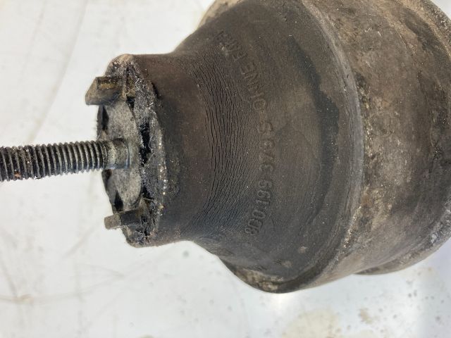 bontott AUDI A4 B5 Motor Tartó Bak (Pozíciófüggetlen)