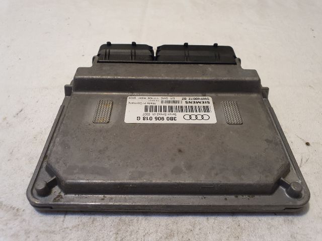 bontott AUDI A4 B5 Motorvezérlő