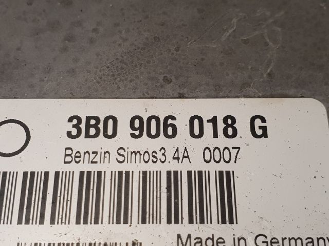 bontott AUDI A4 B5 Motorvezérlő