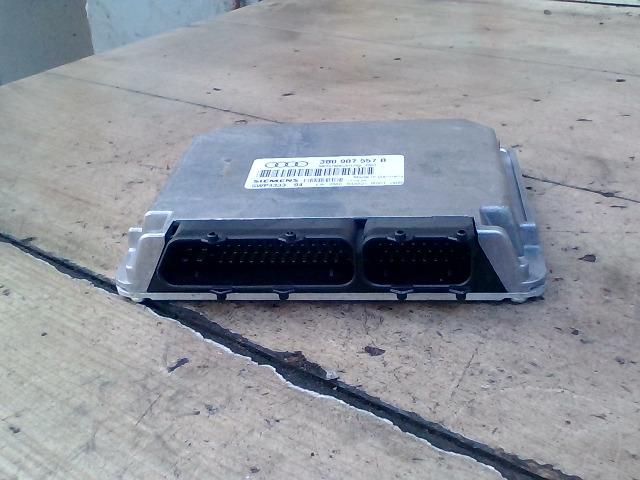 bontott AUDI A4 B5 Motorvezérlő