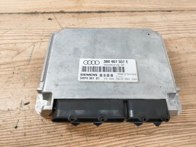 bontott AUDI A4 B5 Motorvezérlő