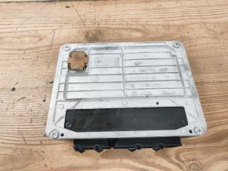 bontott AUDI A4 B5 Motorvezérlő