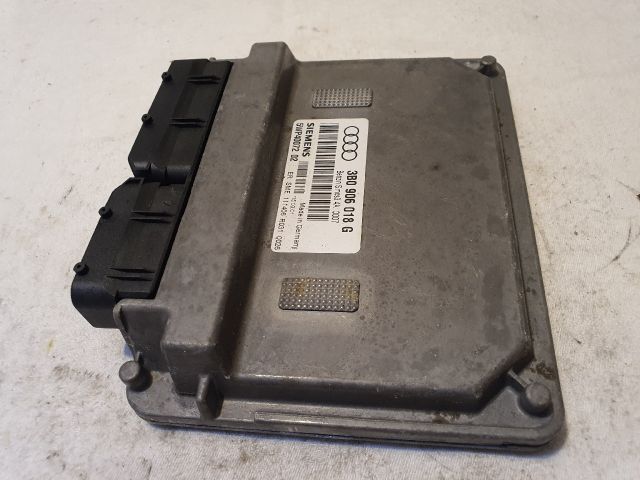 bontott AUDI A4 B5 Motorvezérlő