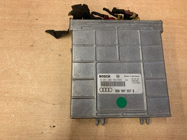 bontott AUDI A4 B5 Motorvezérlő