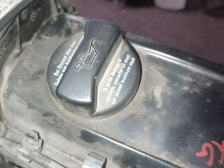 bontott AUDI A4 B5 Olajbeöntő Sapka