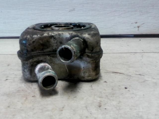 bontott AUDI A4 B5 Olajhűtő