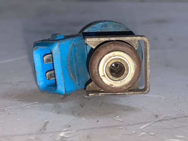 bontott AUDI A4 B5 Porlasztó (1 db)