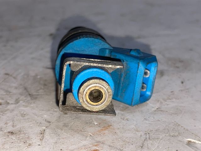 bontott AUDI A4 B5 Porlasztó (1 db)