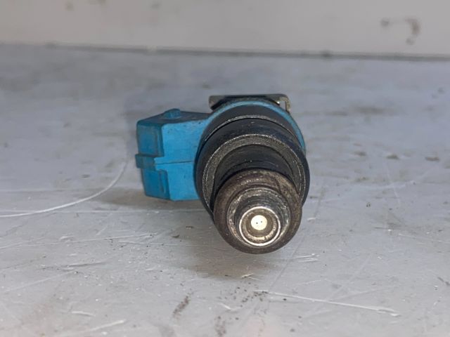 bontott AUDI A4 B5 Porlasztó (1 db)