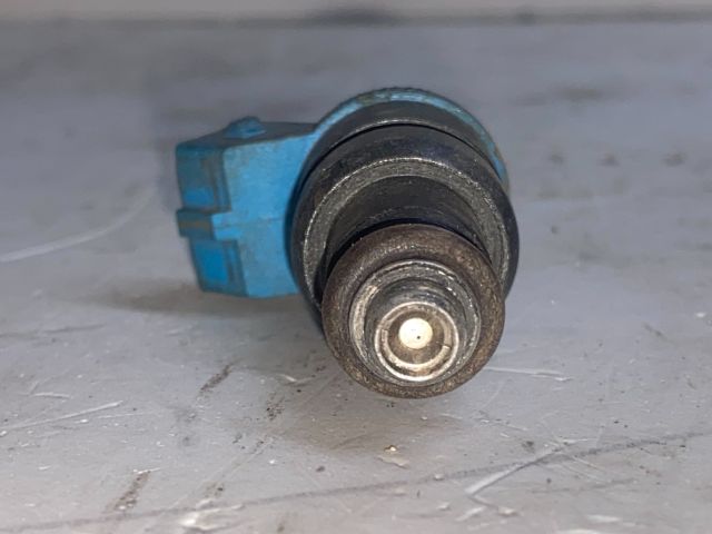 bontott AUDI A4 B5 Porlasztó (1 db)