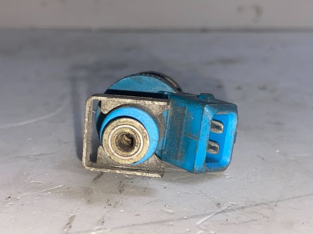 bontott AUDI A4 B5 Porlasztó (1 db)