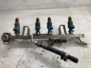 bontott AUDI A4 B5 Porlasztó Sor / Híd