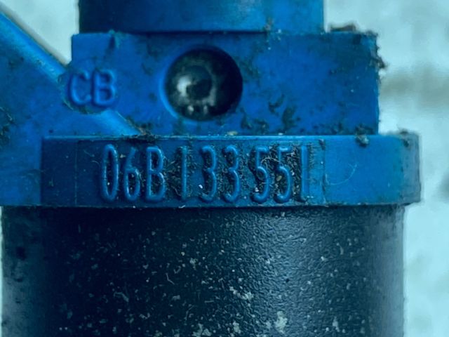 bontott AUDI A4 B5 Porlasztó Sor / Híd