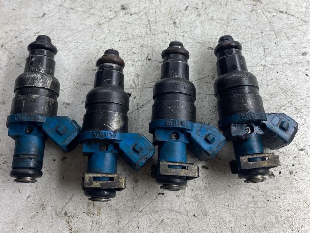 bontott AUDI A4 B5 Porlasztó Sor / Híd