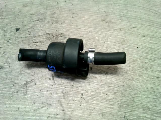 bontott AUDI A4 B5 Tankszellőztető Szelep