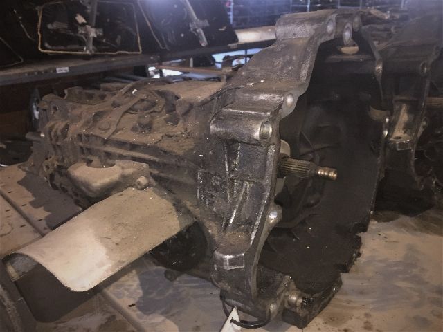 bontott AUDI A4 B5 Váltó (Mechanikus)