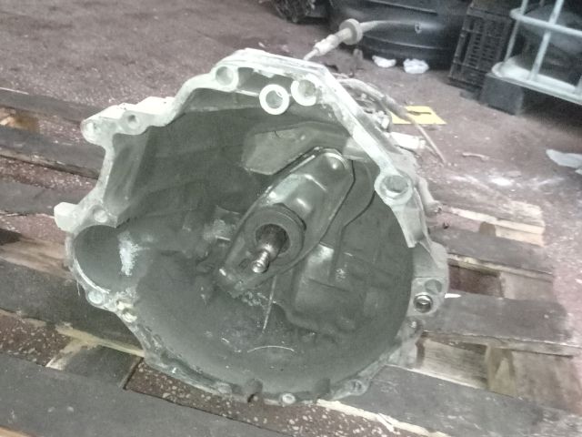 bontott AUDI A4 B5 Váltó (Mechanikus)