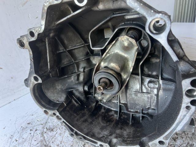 bontott AUDI A4 B5 Váltó (Mechanikus)