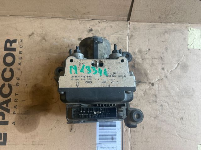 bontott AUDI A4 B5 ABS Kocka