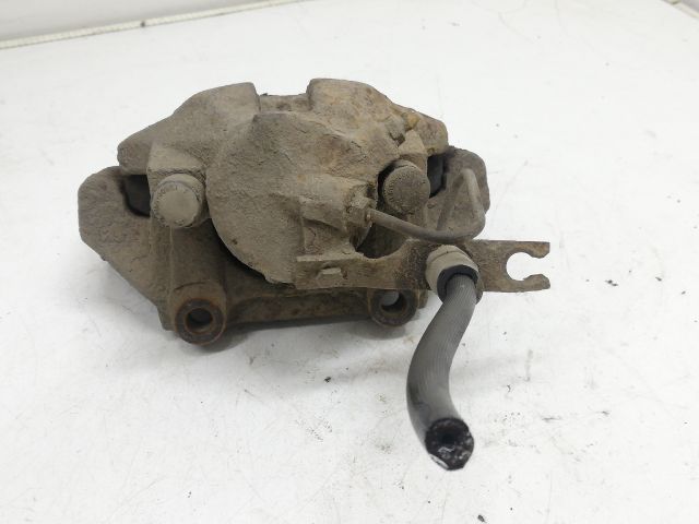 bontott AUDI A4 B5 Bal első Féknyereg Munkahengerrel