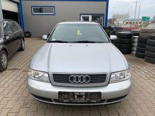 bontott AUDI A4 B5 Bal első Féknyereg Munkahengerrel