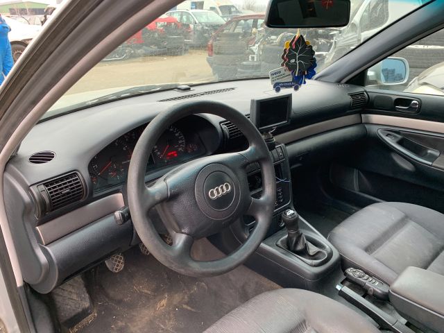 bontott AUDI A4 B5 Bal első Gólyaláb (Lengécsillapító, Rugó)