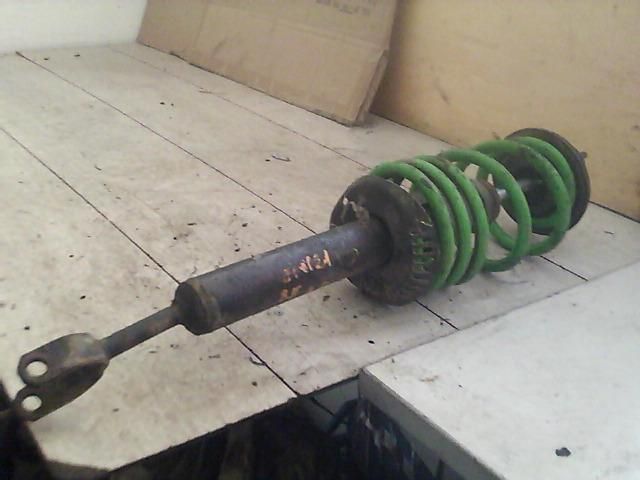 bontott AUDI A4 B5 Bal első Lengéscsillapító