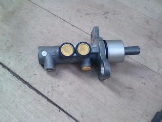 bontott AUDI A4 B5 Főfékhenger