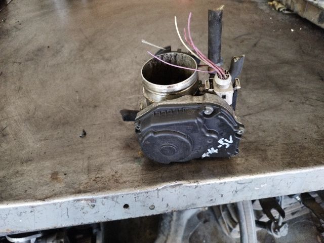 bontott AUDI A4 B5 Fojtószelep (Elektromos)