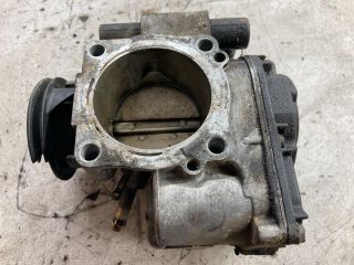 bontott AUDI A4 B5 Fojtószelep (Mechanikus)