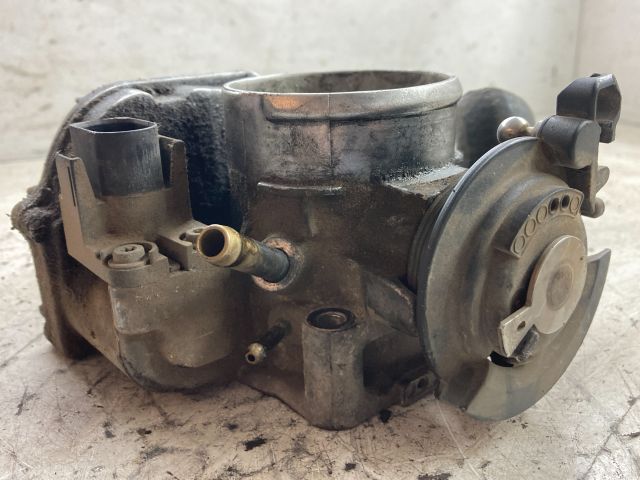 bontott AUDI A4 B5 Fojtószelep (Mechanikus)