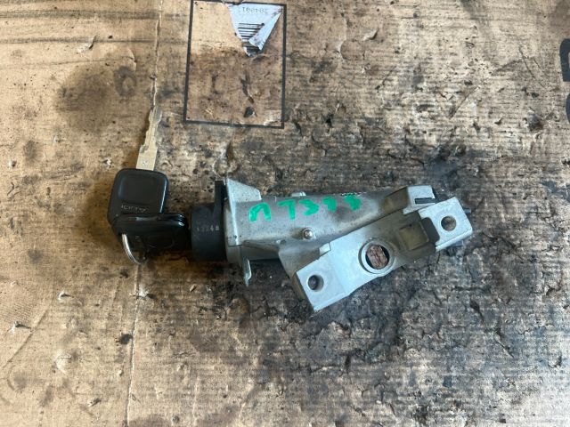 bontott AUDI A4 B5 Gyújtáskapcsoló